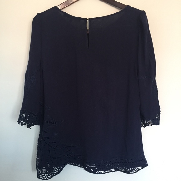 ✨ Brixton Ivy Navy Lace Top - Picture 2 of 3